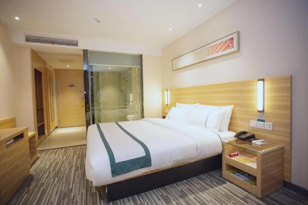 Bed in City Comfort Inn Qichun Experimental Middle School