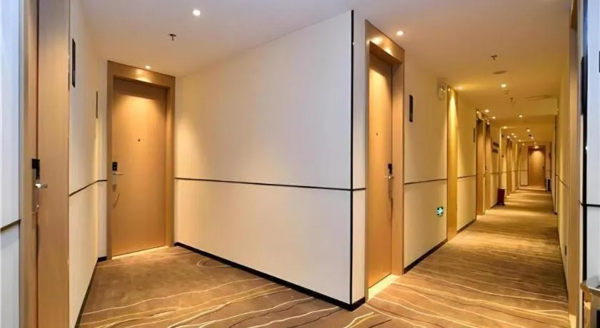 City Comfort Inn Kunming Flower City Midea Shuncheng Mansion