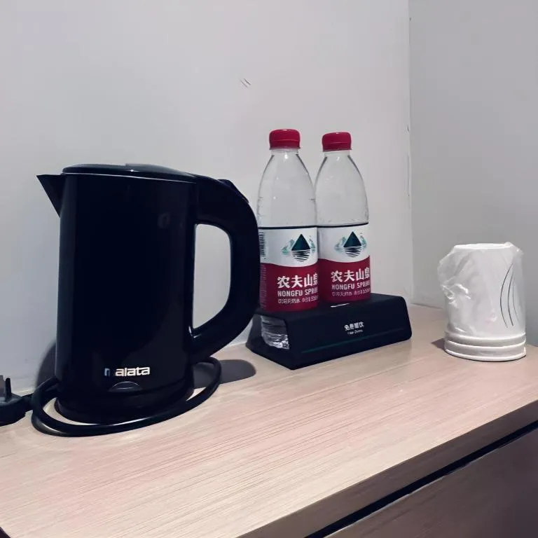 City Comfort Inn Kunming Flower City Midea Shuncheng Mansion