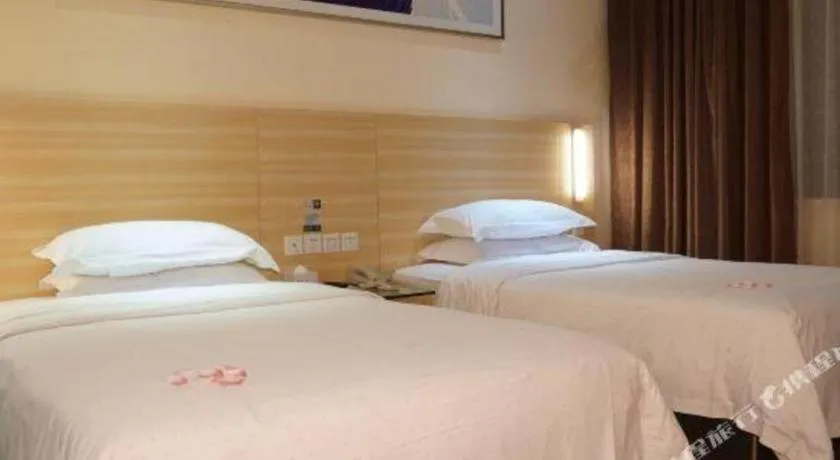 Bed in City Comfort Inn Yangjiang Yangxi Renmin Road Triumph Plaza