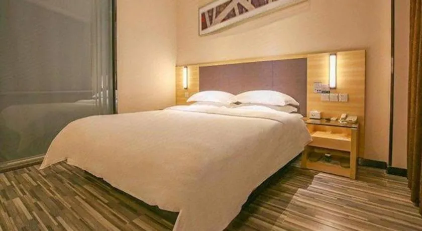Bed in City Comfort Inn Yangjiang Yangxi Renmin Road Triumph Plaza