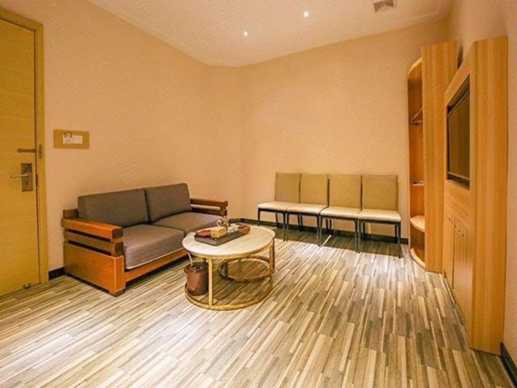 City Comfort Inn Yangjiang Yangxi Renmin Road Triumph Plaza