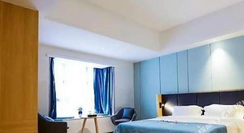 Bed in Immersing Hotels & Resort Yunzhu Meiyuan Wuyishan Impression Dahongpao