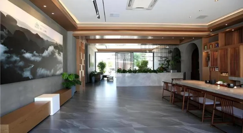 Immersing Hotels & Resort Yunzhu Meiyuan Wuyishan Impression Dahongpao