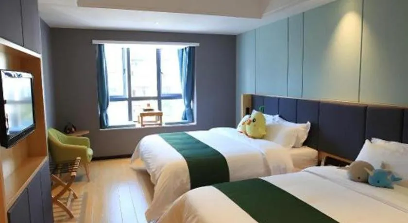 Bed in Immersing Hotels & Resort Yunzhu Meiyuan Wuyishan Impression Dahongpao