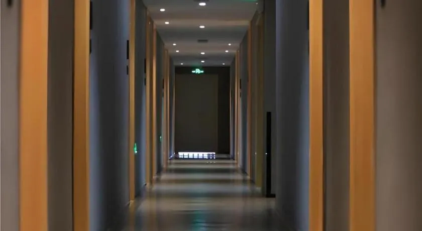 Immersing Hotels & Resort Yunzhu Meiyuan Wuyishan Impression Dahongpao