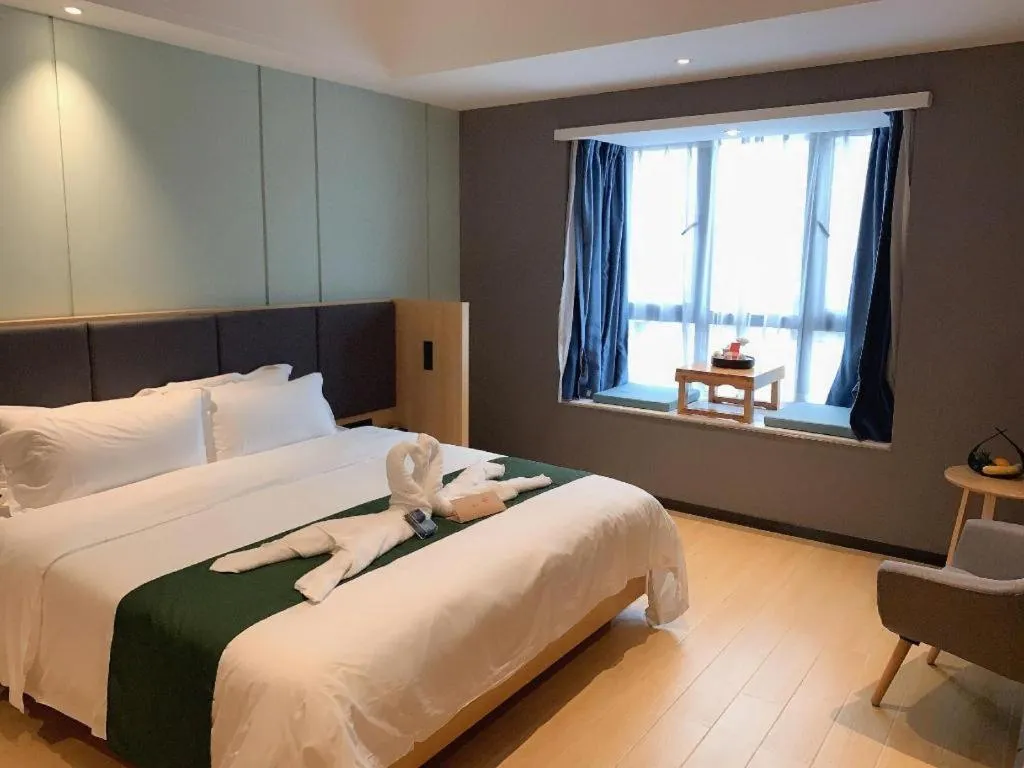 Bed in Immersing Hotels & Resort Yunzhu Meiyuan Wuyishan Impression Dahongpao