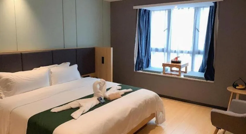 Bed in Immersing Hotels & Resort Yunzhu Meiyuan Wuyishan Impression Dahongpao