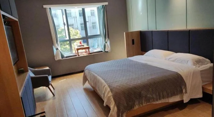 Bed in Immersing Hotels & Resort Yunzhu Meiyuan Wuyishan Impression Dahongpao