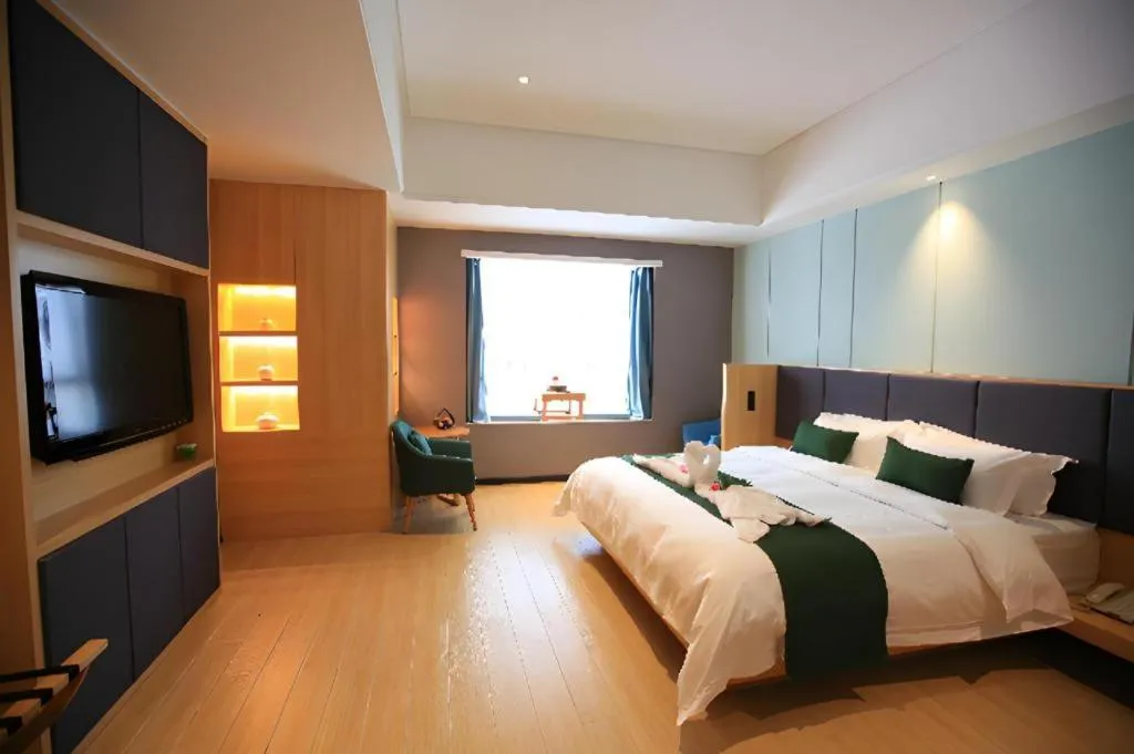 Bed in Immersing Hotels & Resort Yunzhu Meiyuan Wuyishan Impression Dahongpao