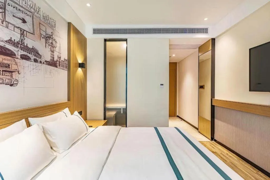 Bed in City Comfort Inn Quanzhou Wanda