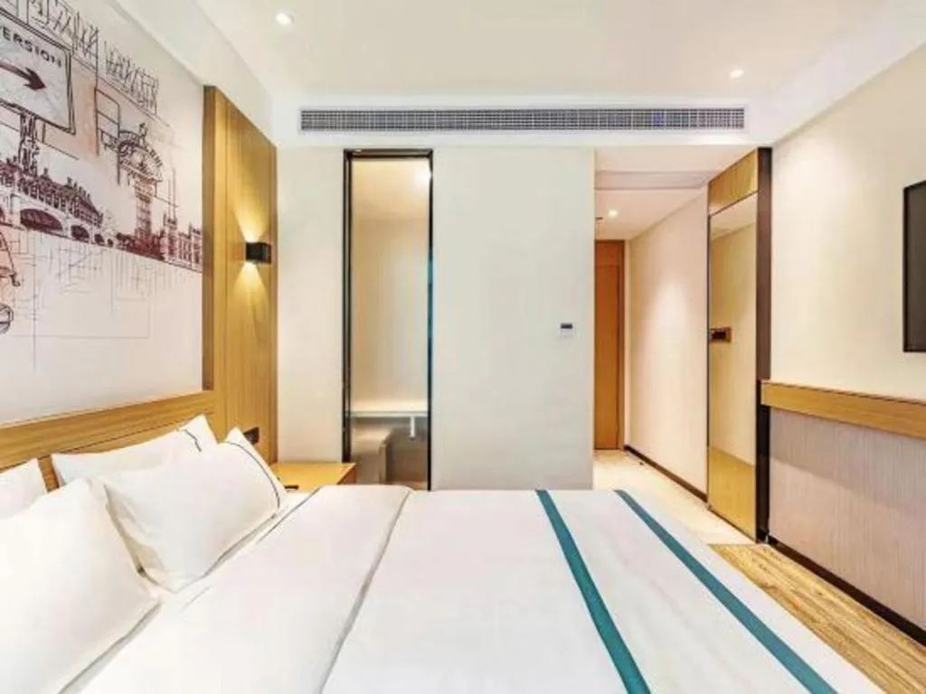 Bed in City Comfort Inn Quanzhou Wanda