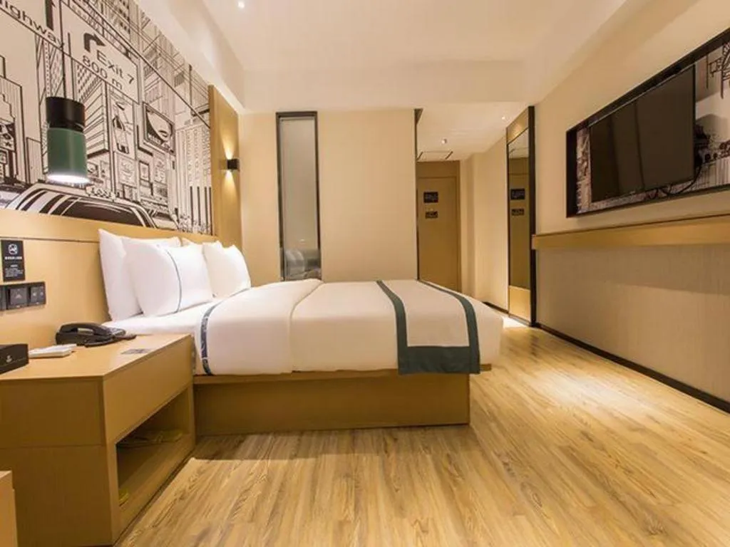 Bed in City Comfort Inn Quanzhou Wanda