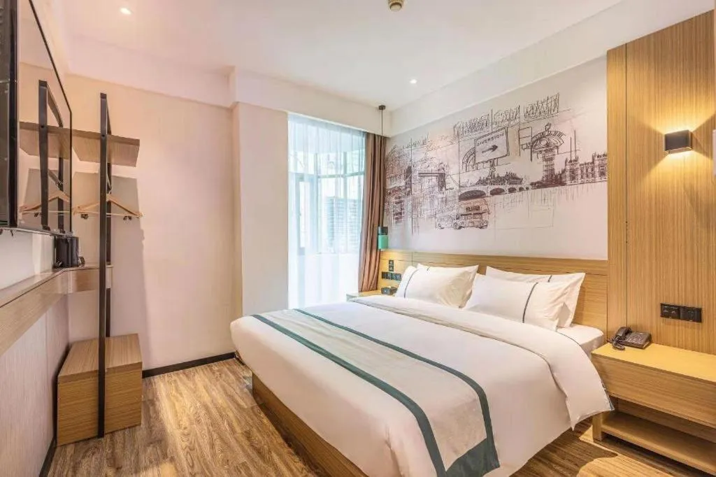 Bed in City Comfort Inn Quanzhou Wanda