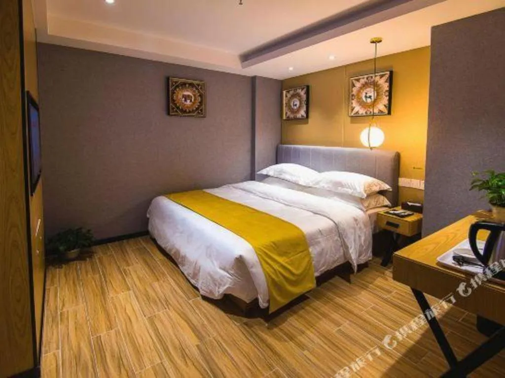 Bed in Echarm Hotel Hefei West Qilitang Metro Station