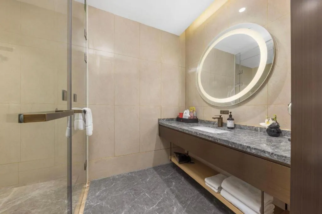 E-Cheng Hotel Yangjiang Baili Plaza