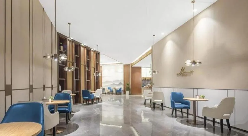 E-Cheng Hotel Yangjiang Baili Plaza