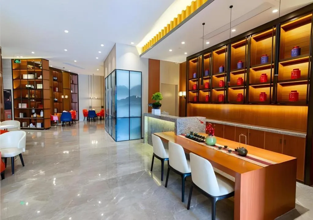 E-Cheng Hotel Yangjiang Baili Plaza