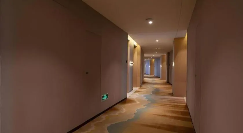 E-Cheng Hotel Yangjiang Baili Plaza