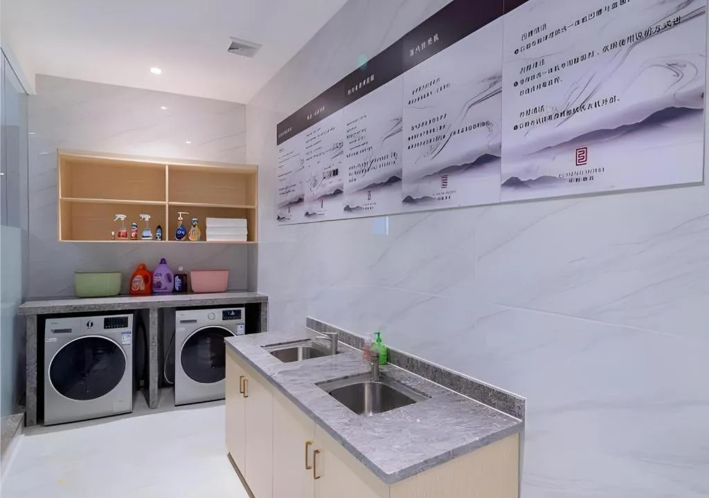 E-Cheng Hotel Yangjiang Baili Plaza