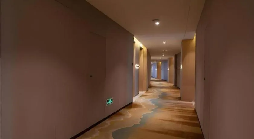 E-Cheng Hotel Yangjiang Baili Plaza