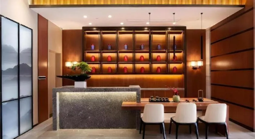 E-Cheng Hotel Yangjiang Baili Plaza