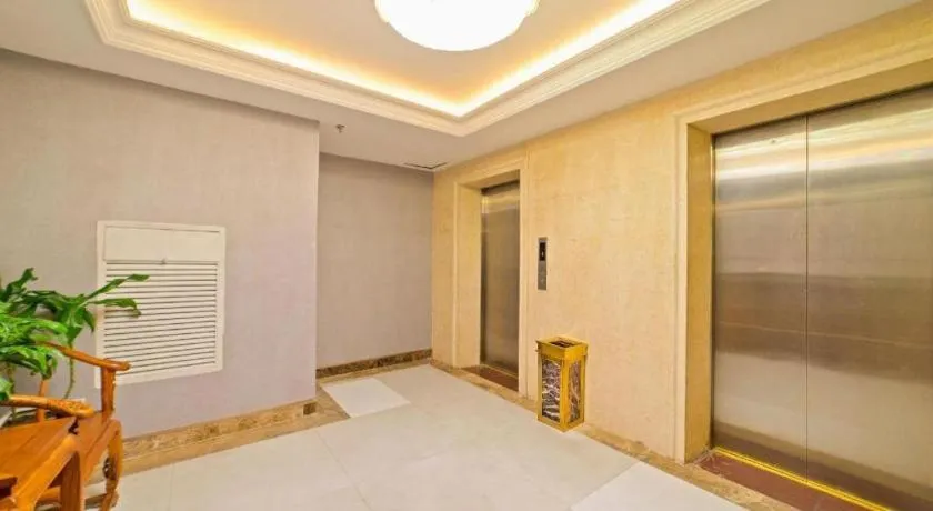 Bed in Borrman Hotel Zhongshan Henglan Xiyong