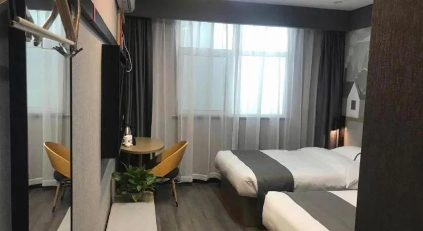 Bed in Thank Inn Hotel Hebei Chengde Fengning Coach Terminal