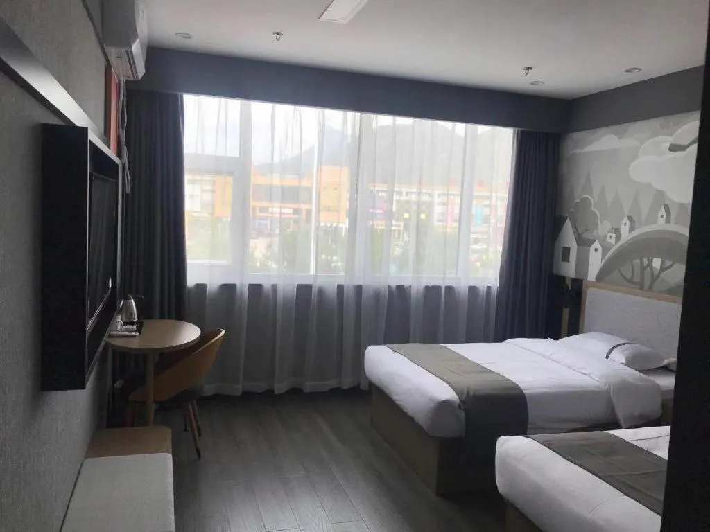Bed in Thank Inn Hotel Hebei Chengde Fengning Coach Terminal