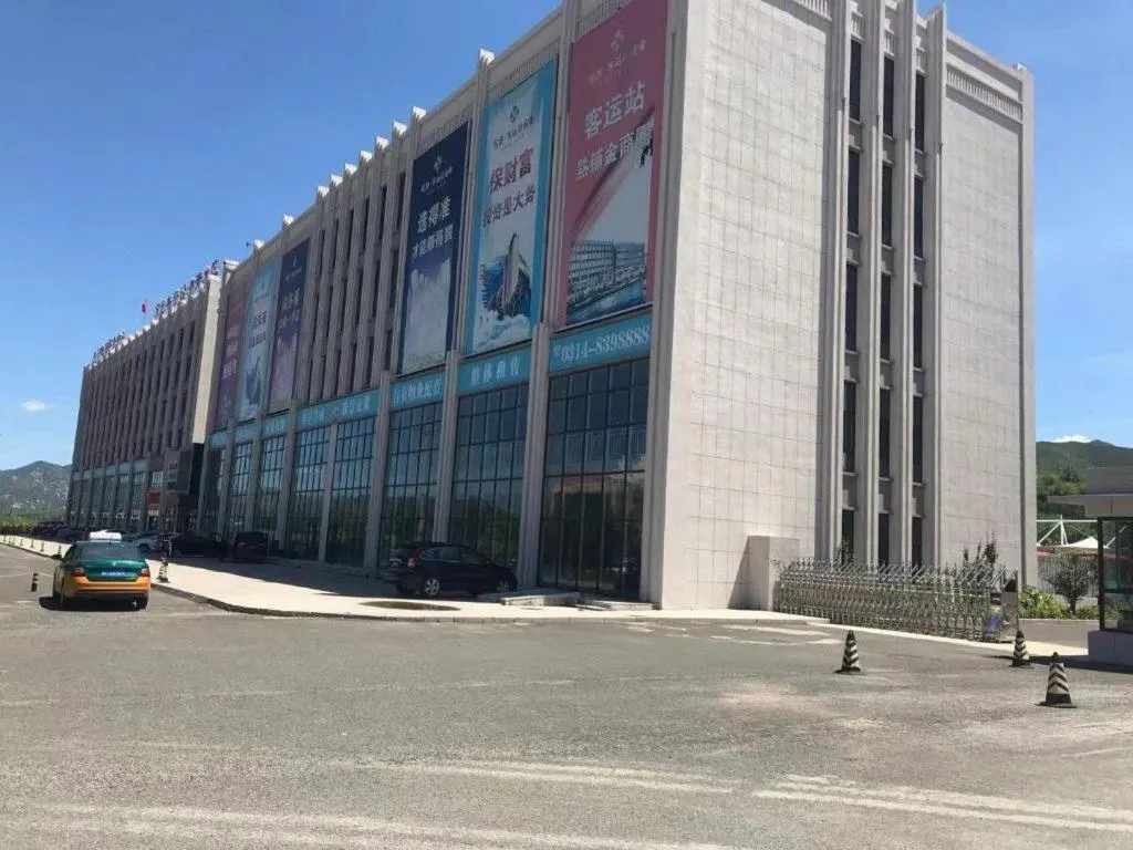 Thank Inn Hotel Hebei Chengde Fengning Coach Terminal