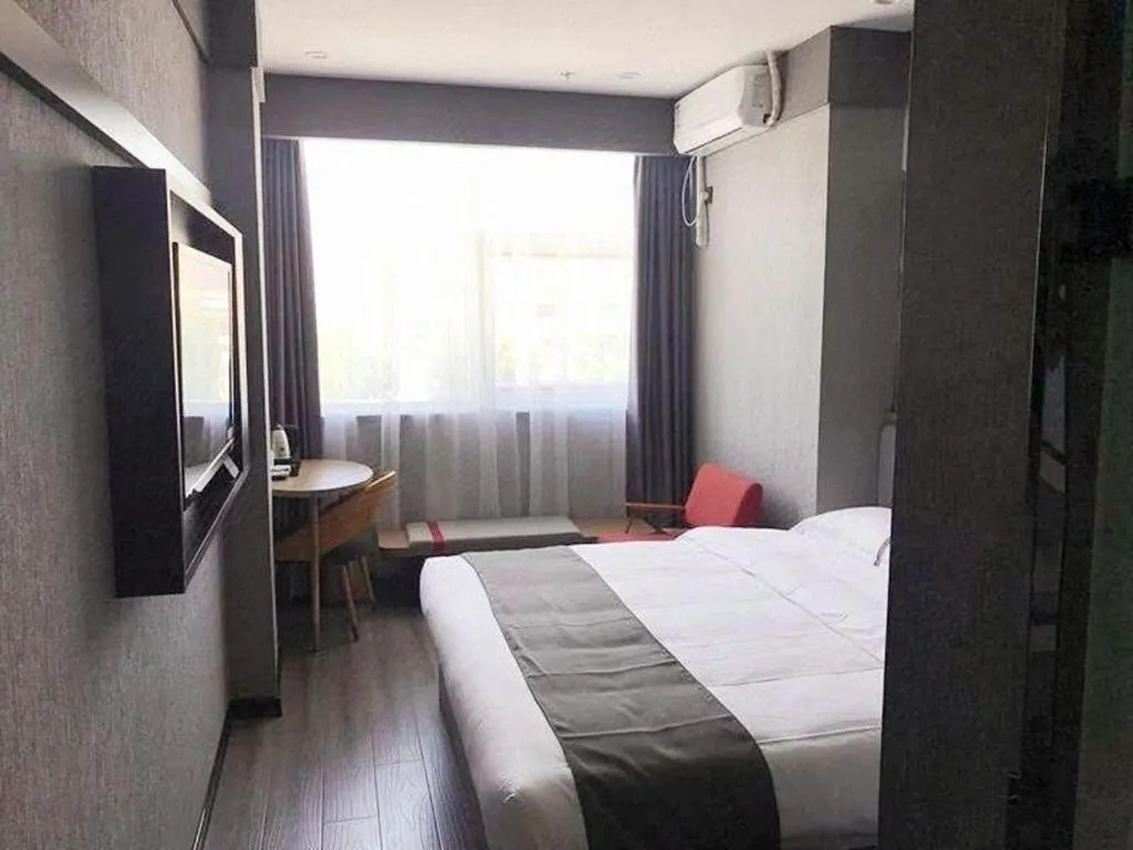 Bed in Thank Inn Hotel Hebei Chengde Fengning Coach Terminal