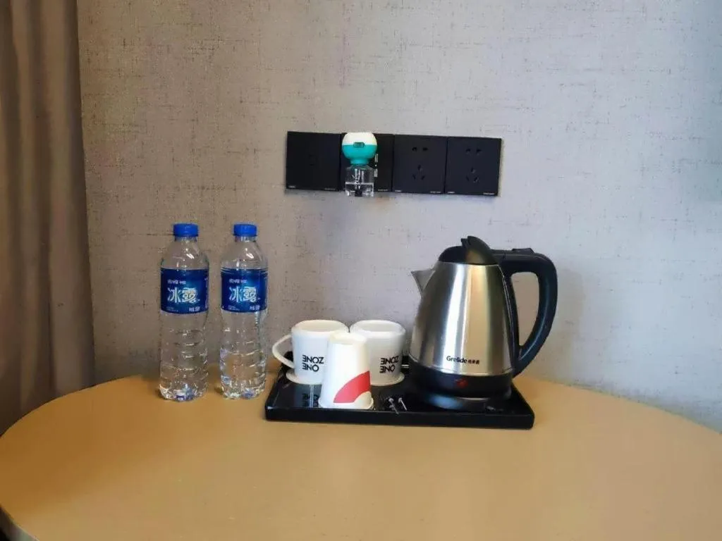 Thank Inn Hotel Anqing Guangcai Big Market Passenger Center