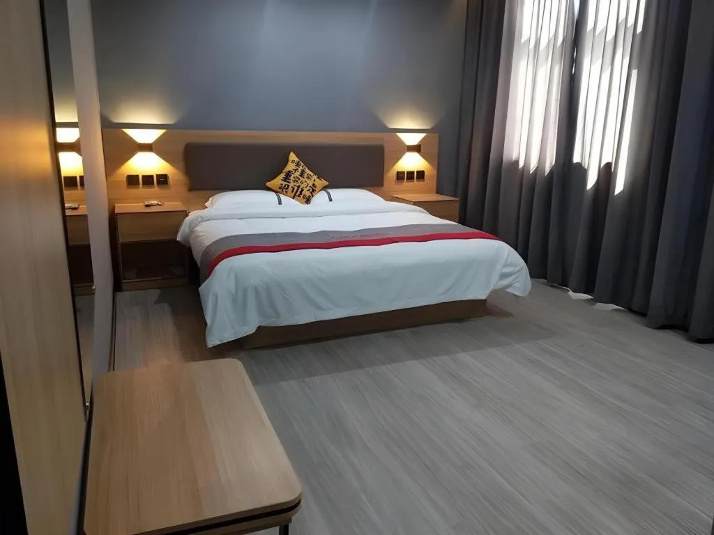 Bed in Jun Hotel Henan Sanmenxia Dennis Plaza