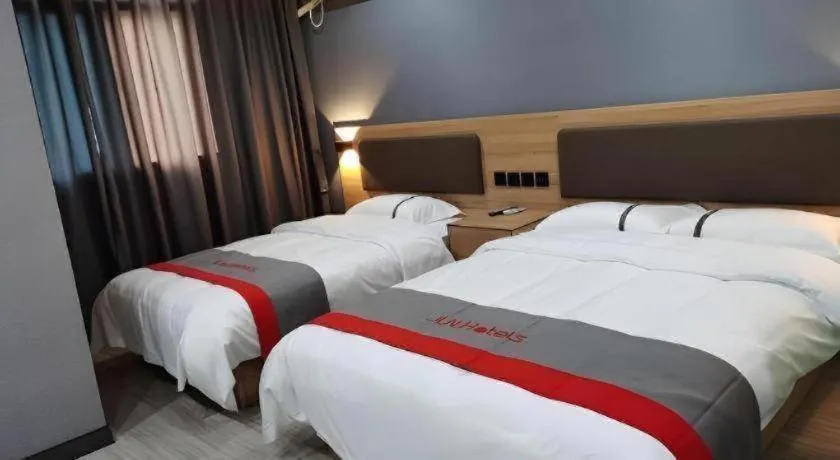 Bed in Jun Hotel Henan Sanmenxia Dennis Plaza
