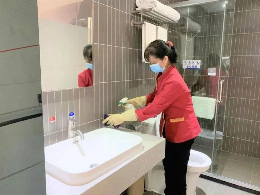 Thank Inn Plus Hotel Guangdong Yunfu Luoding City Municipal