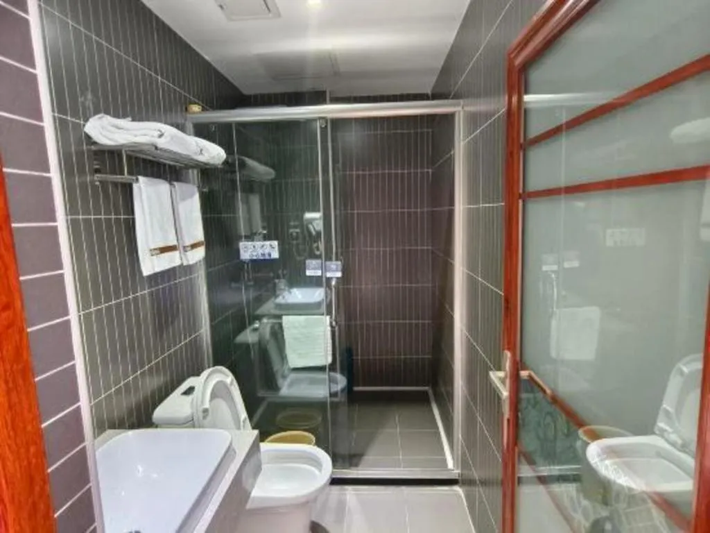 Thank Inn Plus Hotel Guangdong Yunfu Luoding City Municipal