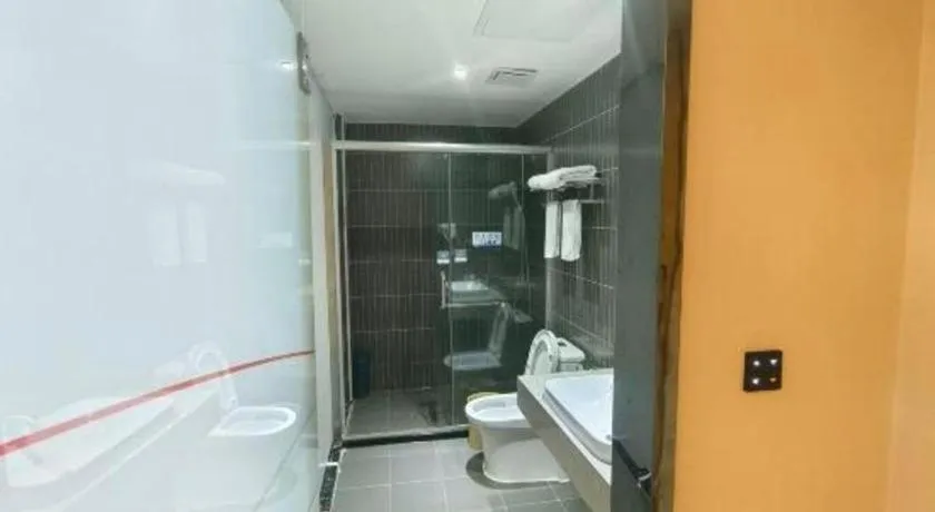 Thank Inn Plus Hotel Guangdong Yunfu Luoding City Municipal