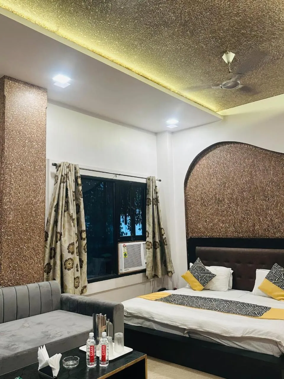 Photo of the whole room, Bed in HOTEL DEVA INN