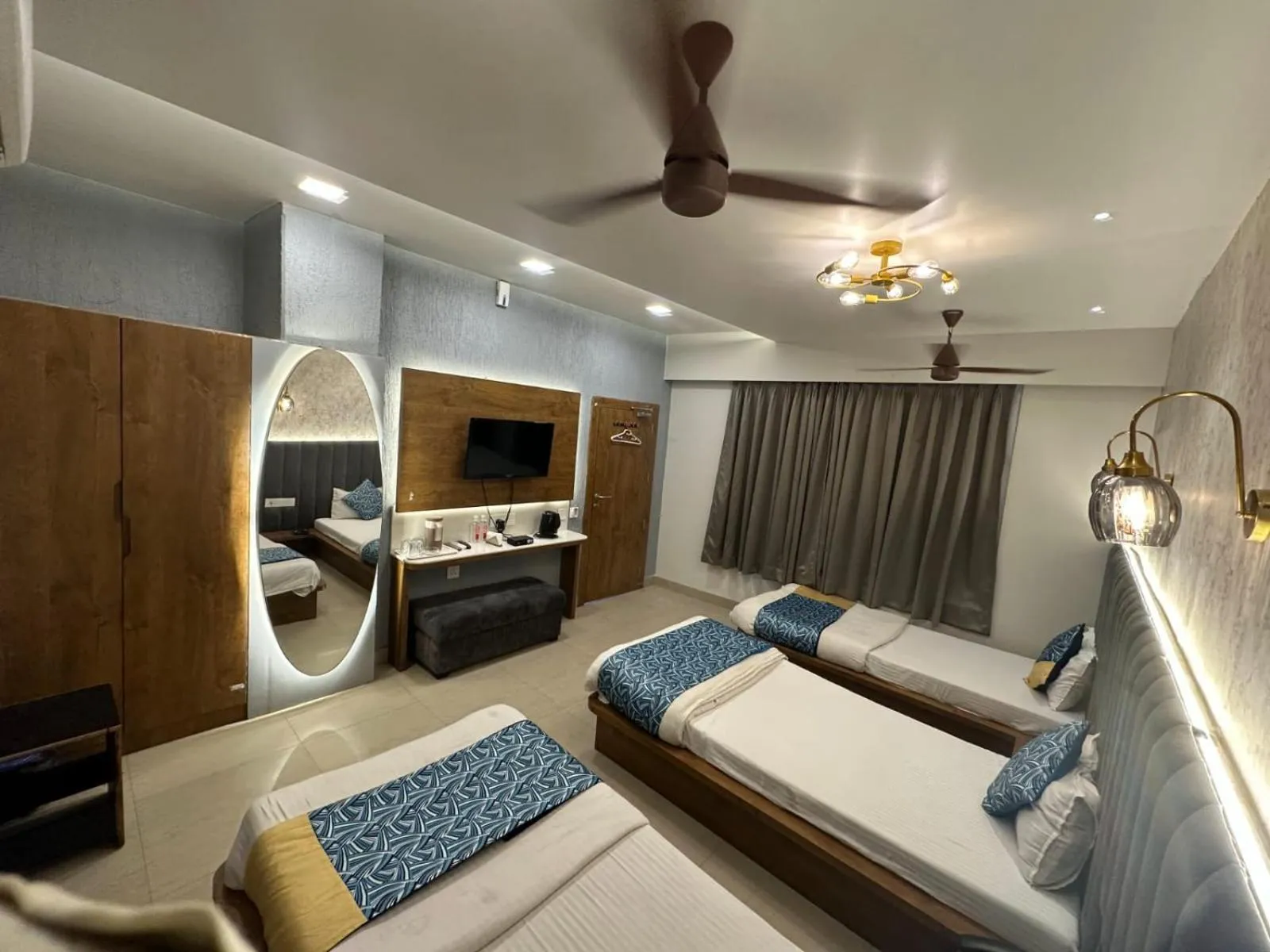 Photo of the whole room, Bed in HOTEL DEVA INN