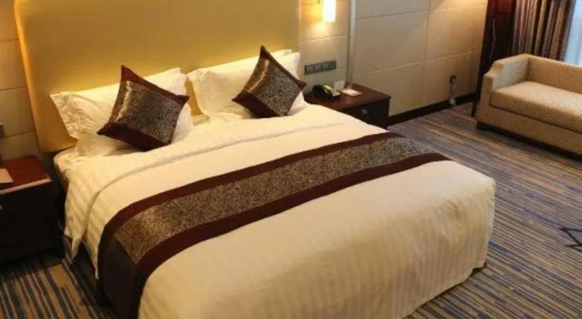 Bed in Bairun Zhenjiang International Hotel