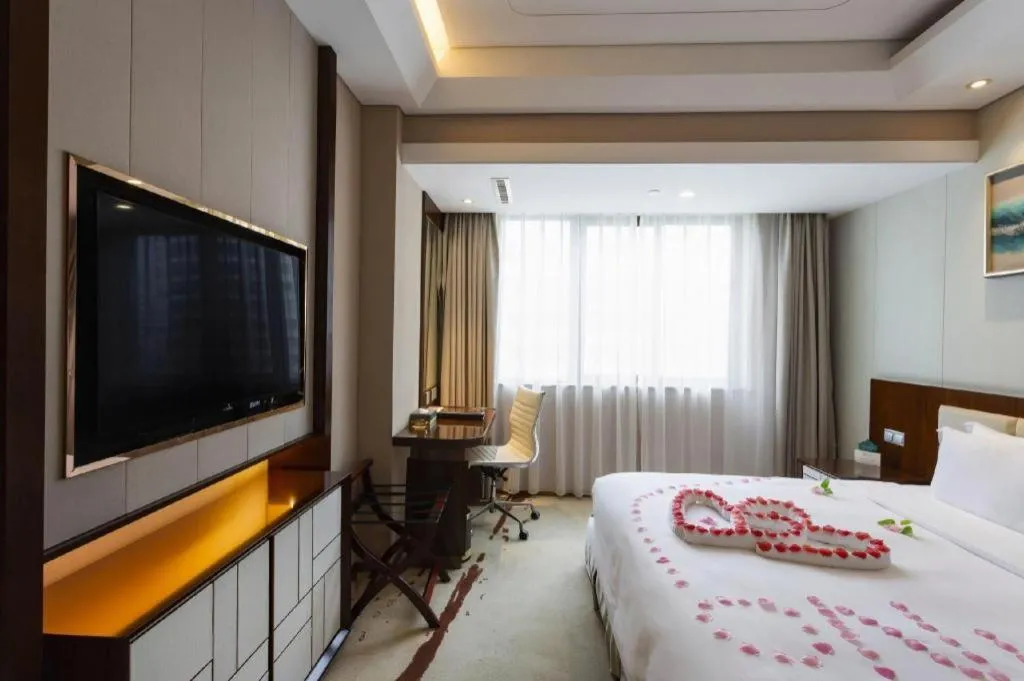 Bed in Xingtai Yuehai Hotel