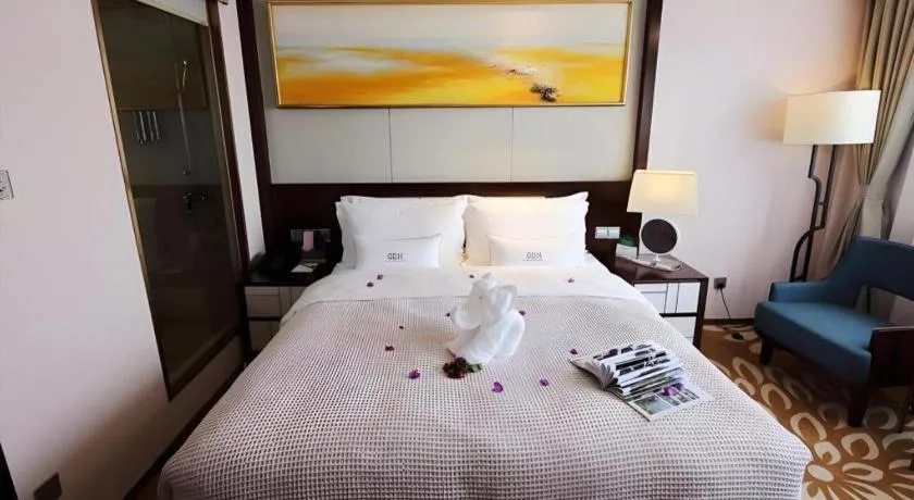 Bed in Xingtai Yuehai Hotel