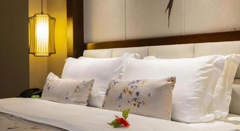 Bed in Xingtai Yuehai Hotel