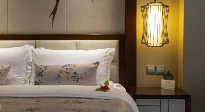 Bed in Xingtai Yuehai Hotel