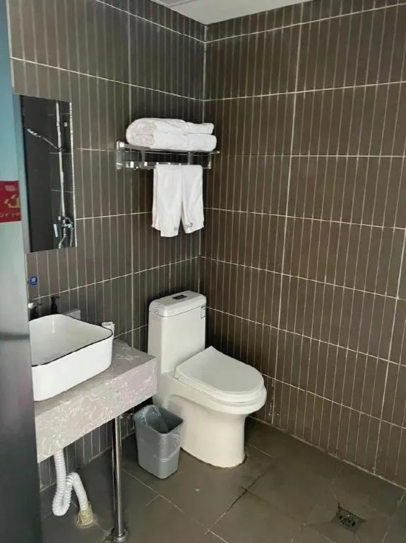 Thank Inn Hotel Shandong Heze Mudan District Bayi Road Pedestrian Street