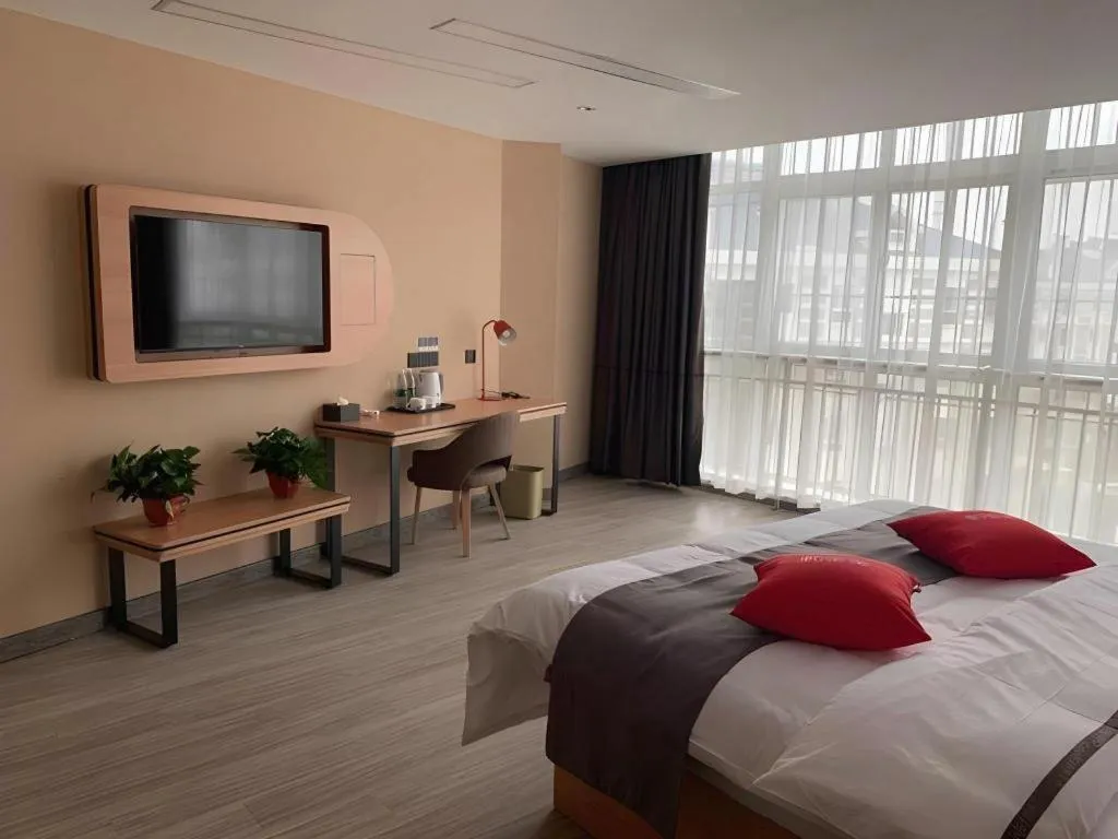 Bed in Thank Inn Hotel Shandong Heze Mudan District Bayi Road Pedestrian Street