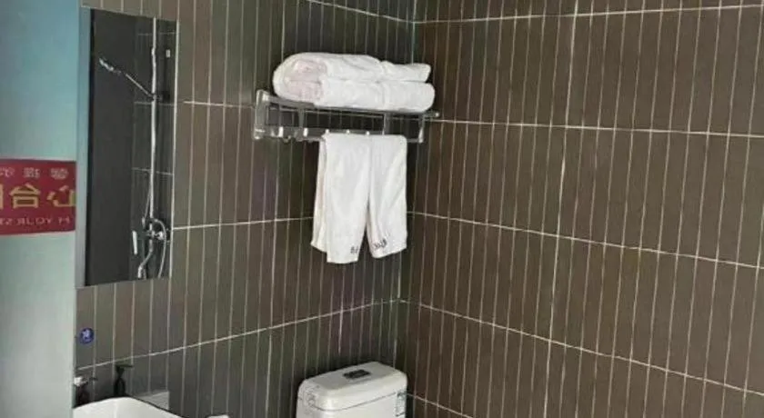 Thank Inn Hotel Shandong Heze Mudan District Bayi Road Pedestrian Street