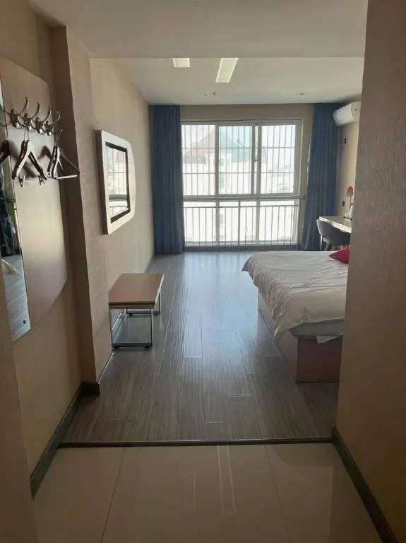 Bed in Thank Inn Hotel Shandong Heze Mudan District Bayi Road Pedestrian Street