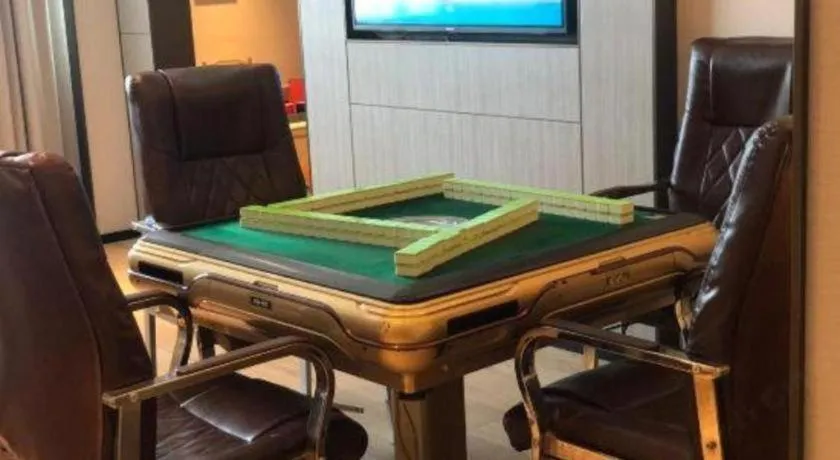 Echeng Hotel Nanning Huqiu Metro Station