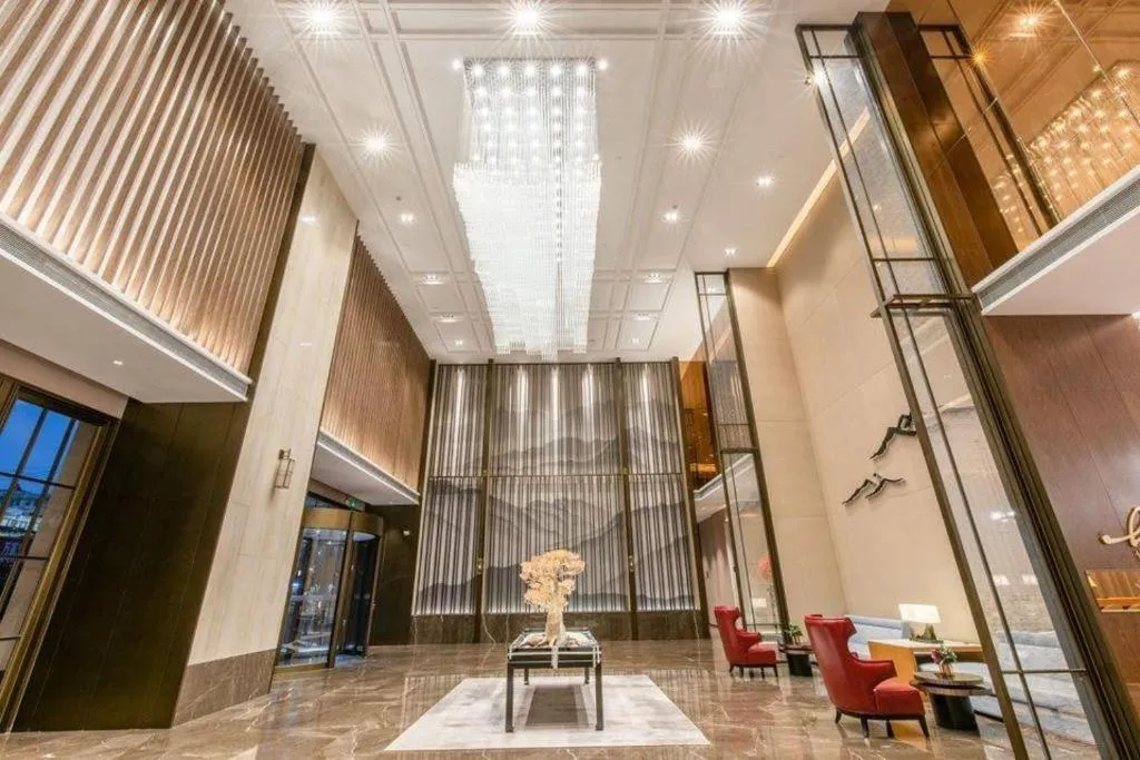 Echeng Hotel Nanning Huqiu Metro Station